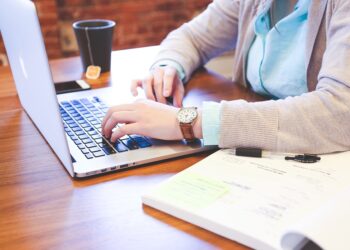 Unleashing the Power of AI: How it’s Reshaping Industry